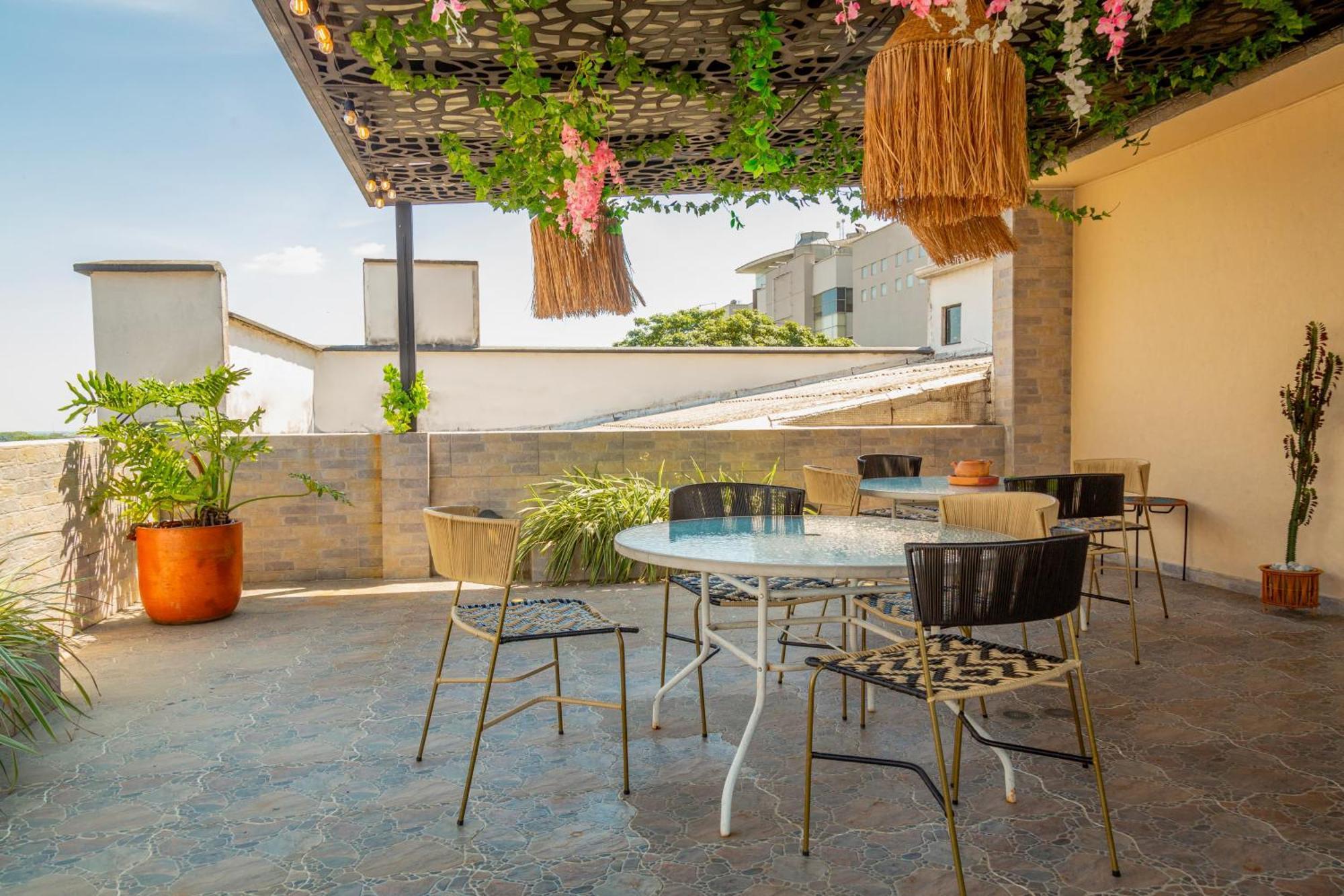 Casa Del Sol Hotel Вилавиченцио Екстериор снимка